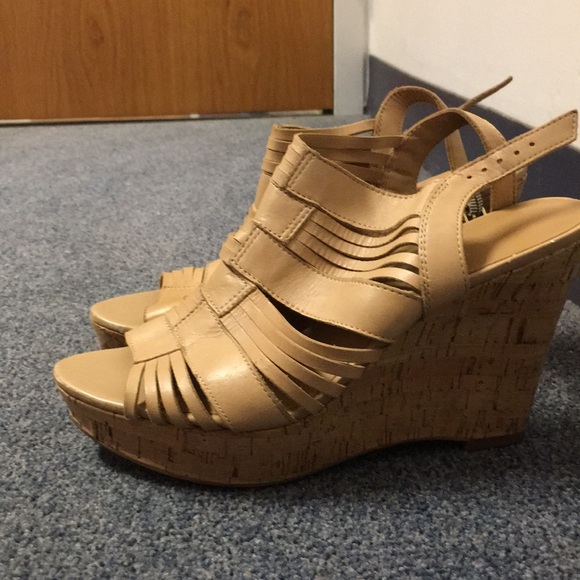 Nude wedge heels - Picture 2 of 4